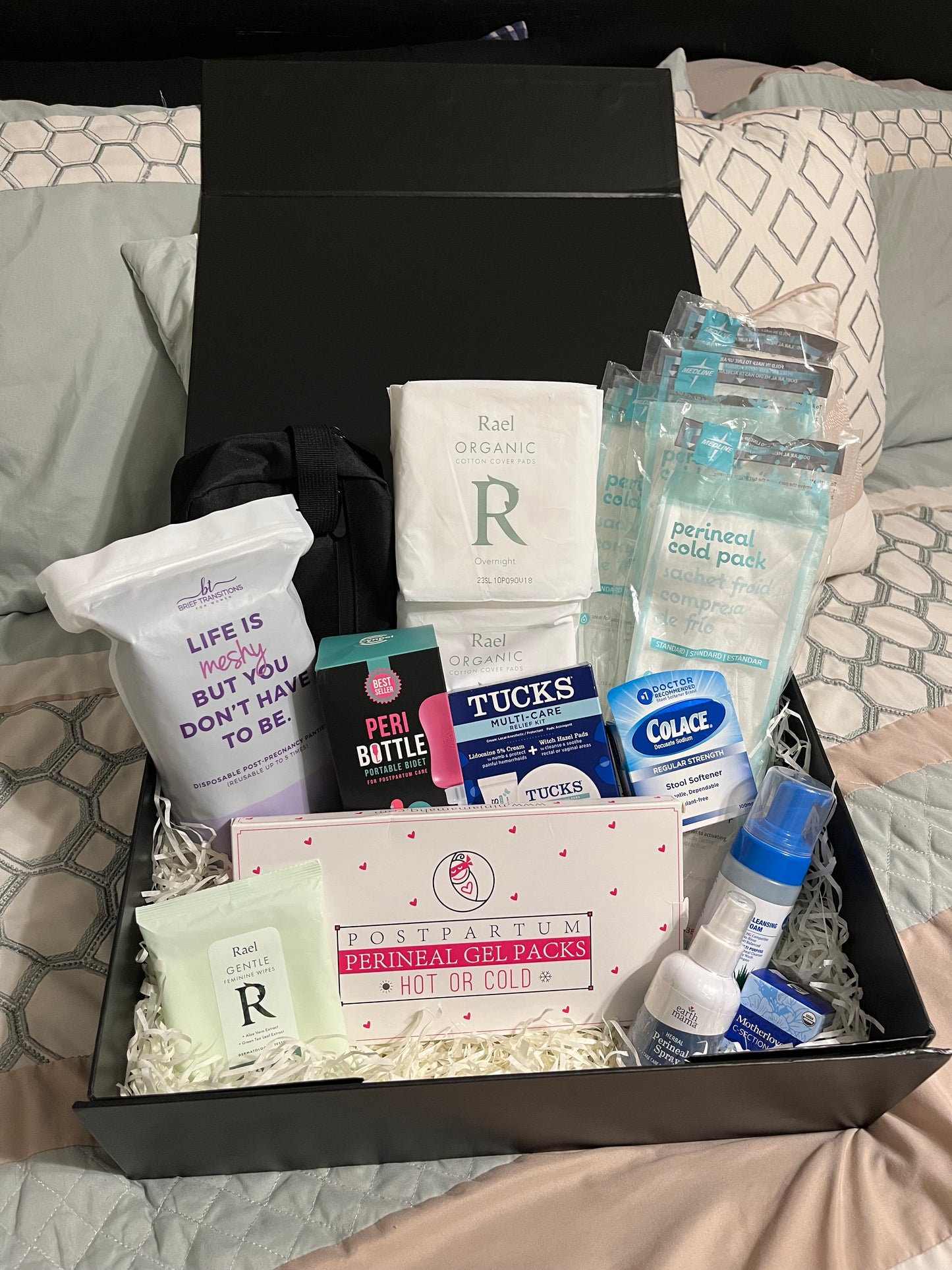 The Grandeur Postpartum Gift Box